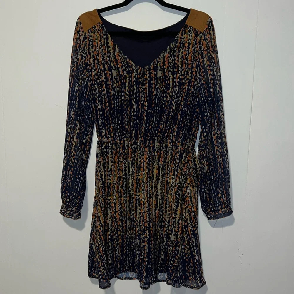 KLD Signature Women’s Long Sleeve Knee Length Dress P22